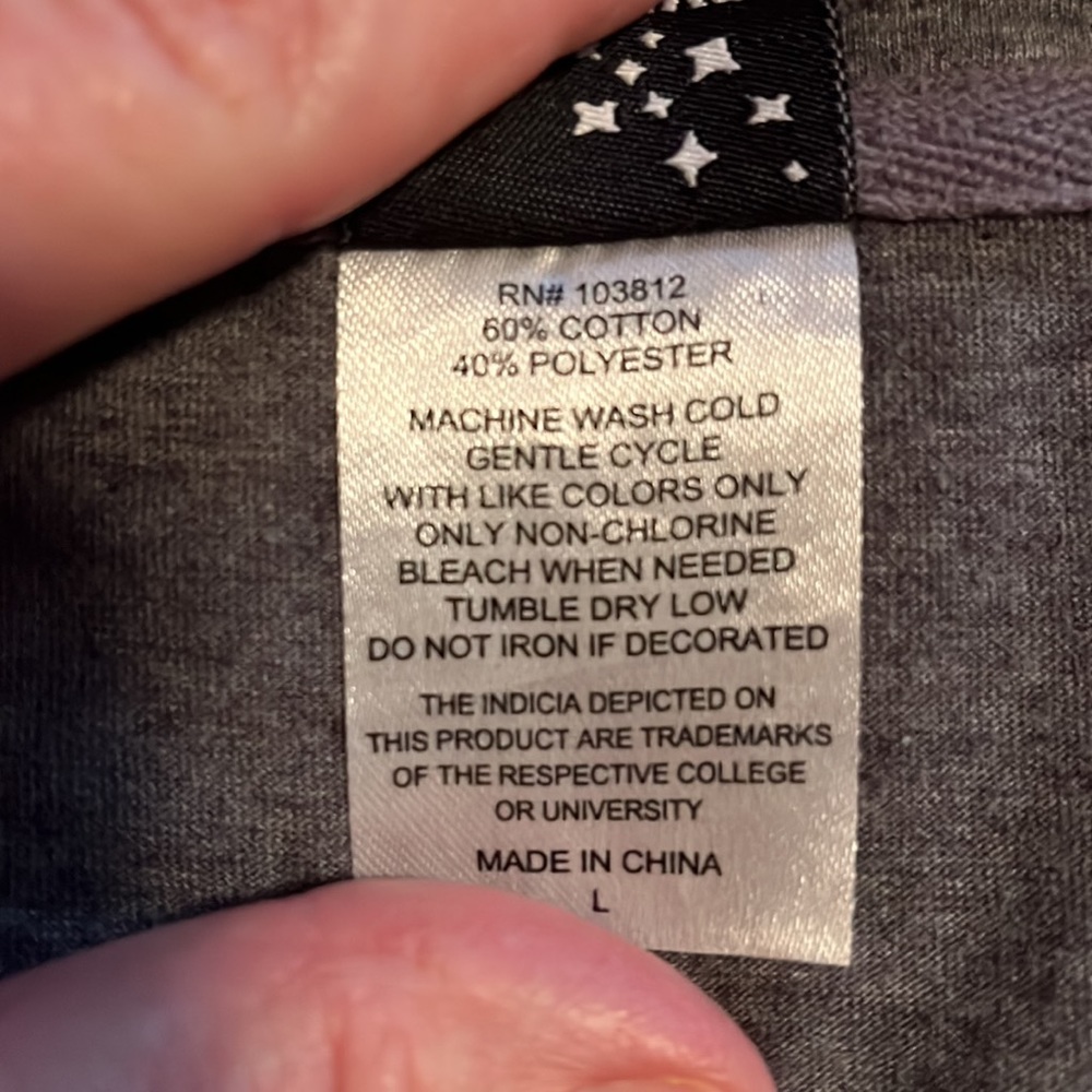 ‼️3/$10‼️ UGA Long Sleeve Shirt, Size L - Picture 5 of 6